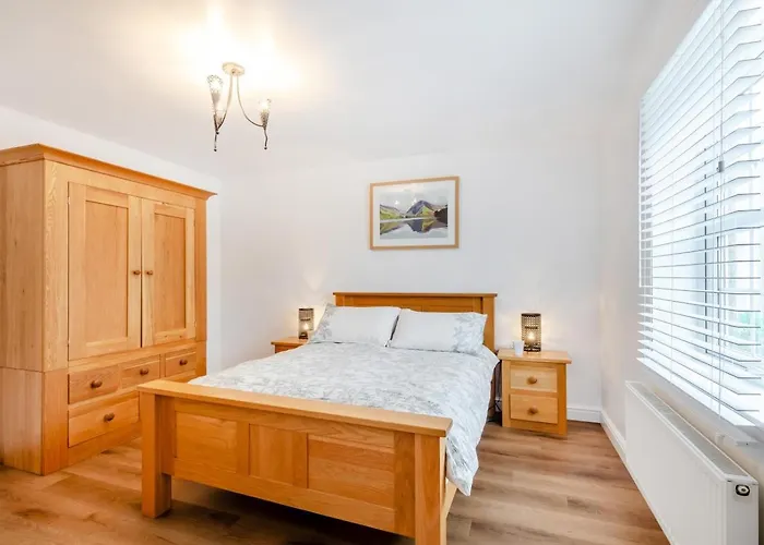 5 Bed In Oc-w32446 *