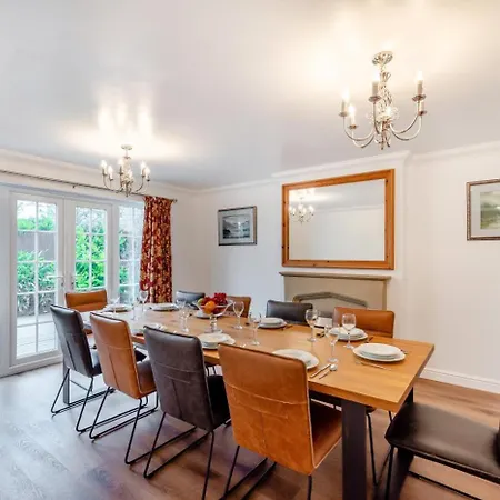 5 Bed In Oc-w32446 * St Bees